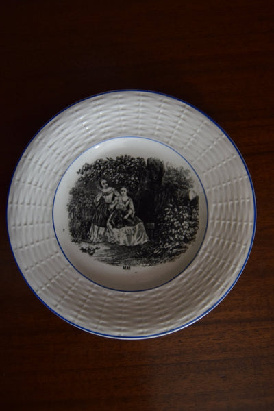 Sarreguemines & Digoin “Mois de l’Année – Mai” Plate France c.1920 - Loft of Echoes